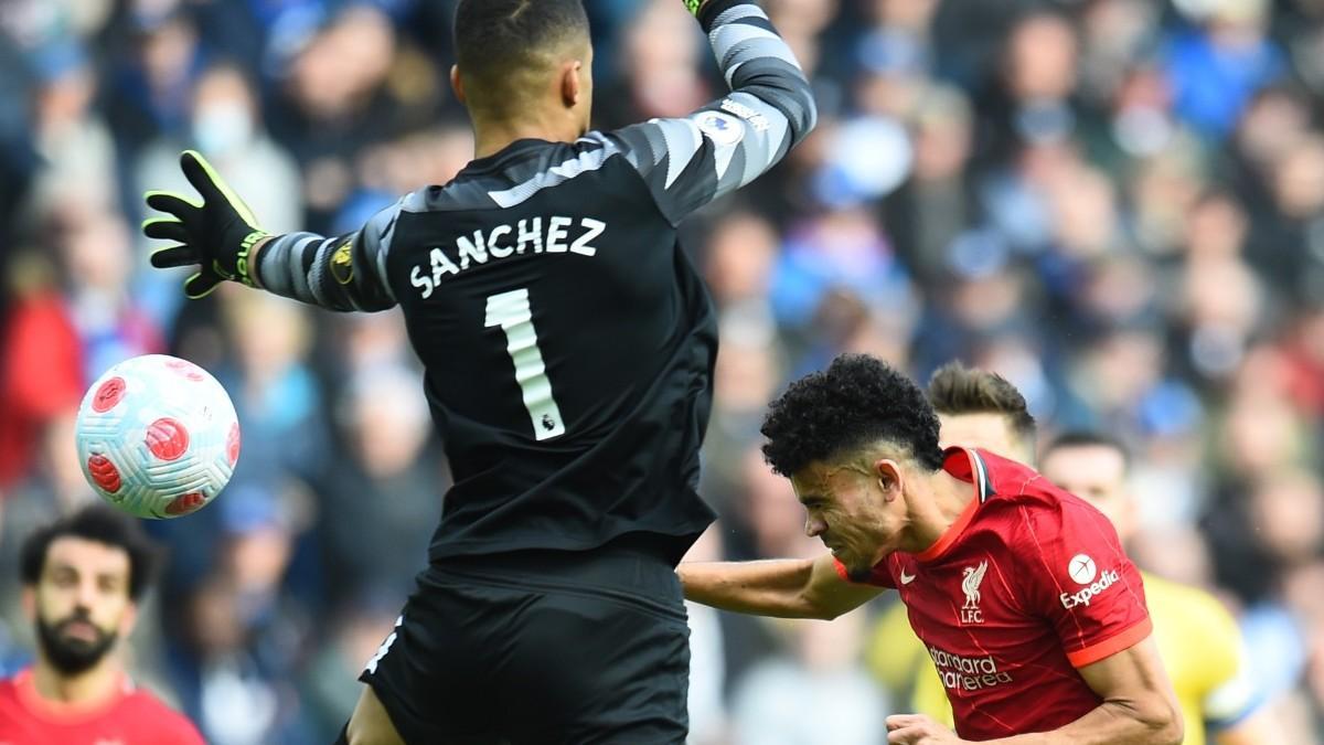 Luís Díaz abriendo el marcador frente al Brighton