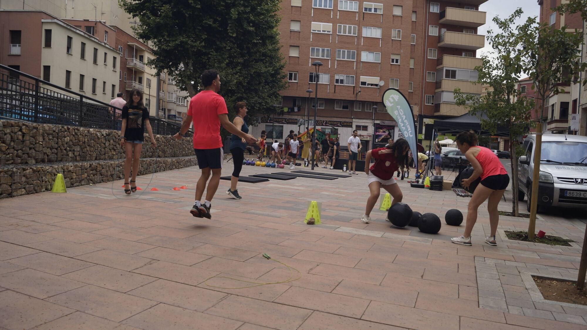 Exhibición de halterofilia y CrossFit en Plaza de la Puebla, Zamora.