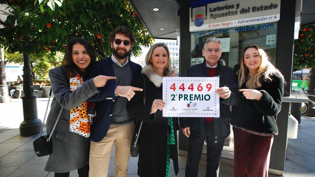 Parte del segundo premio se ha vendido en la administración de lotería del quiosco de la plaza de las Tendillas, en la capital cordobesa.