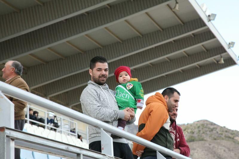 Partido entre La Hoya y el Linares