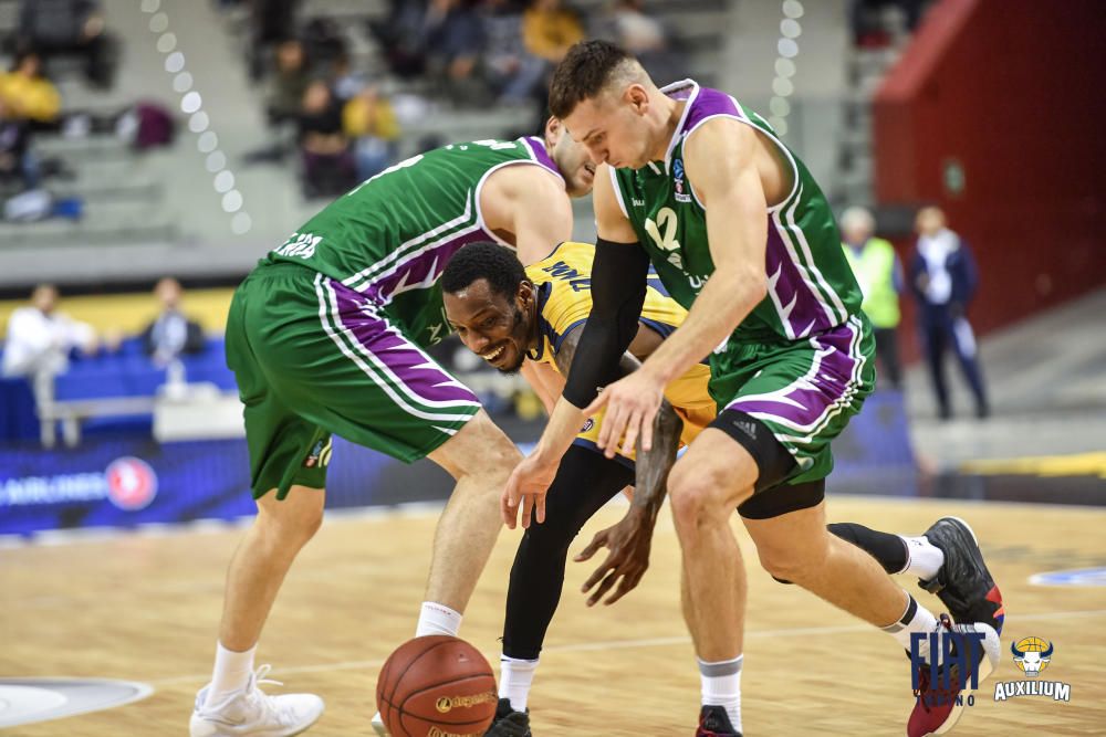 Eurocup | Fiat Torino 104-105 Unicaja CB