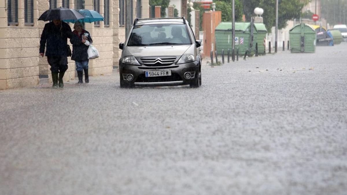 El encarecimiento del material también retrasa el depósito contra inundaciones de la playa de Gandia