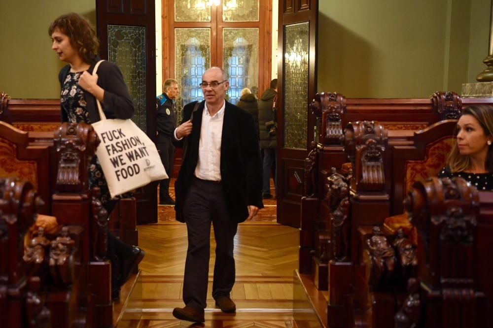 Pleno municipal | PSOE y Marea votan a favor de la Cuenta General