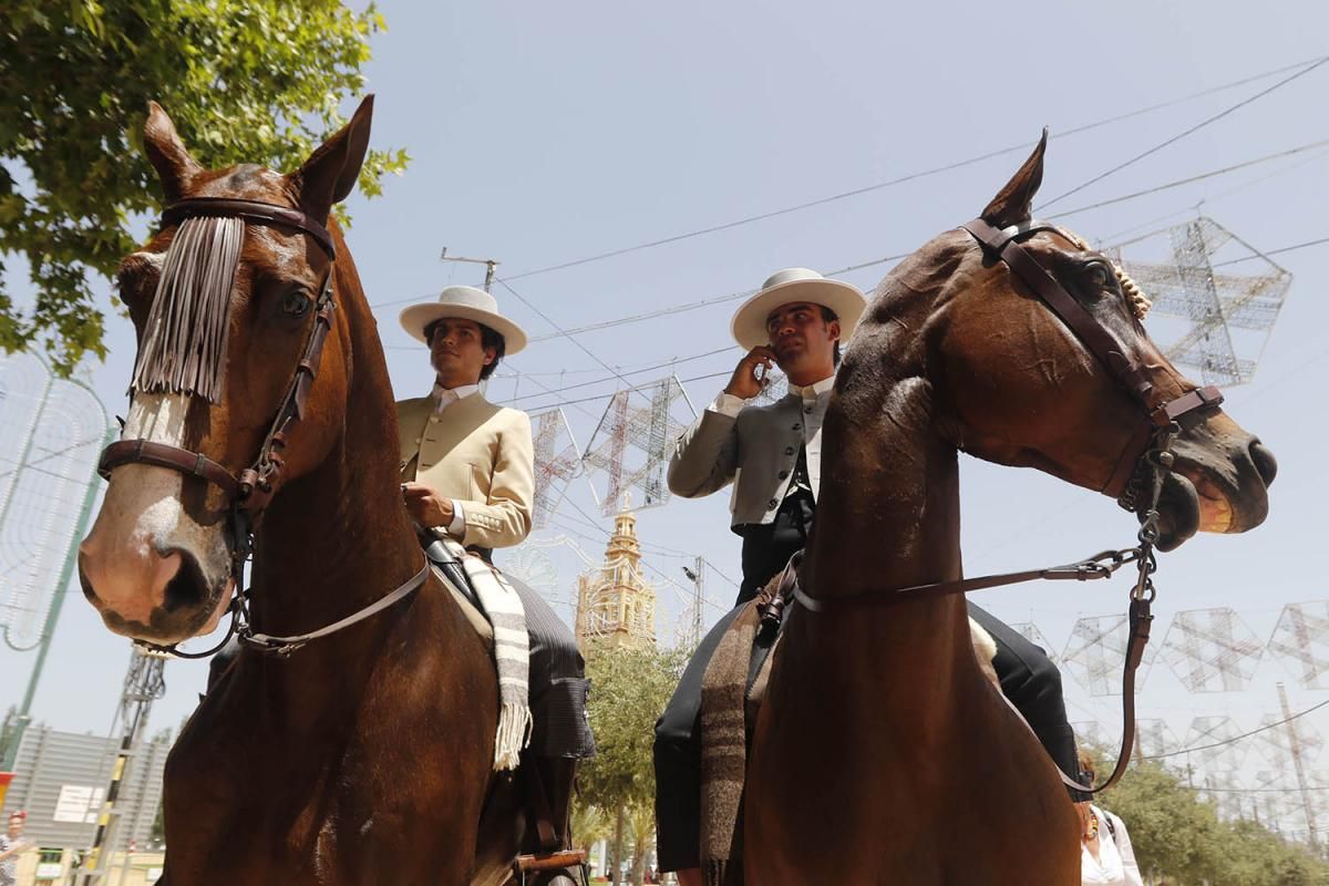 Fotogalería / Paseo de caballos en la Feria de Córdoba