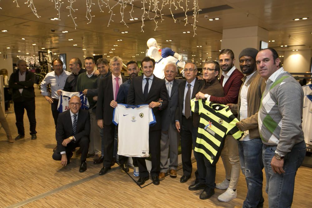 Reunión de los héroes blanquiazules del Camp Nou