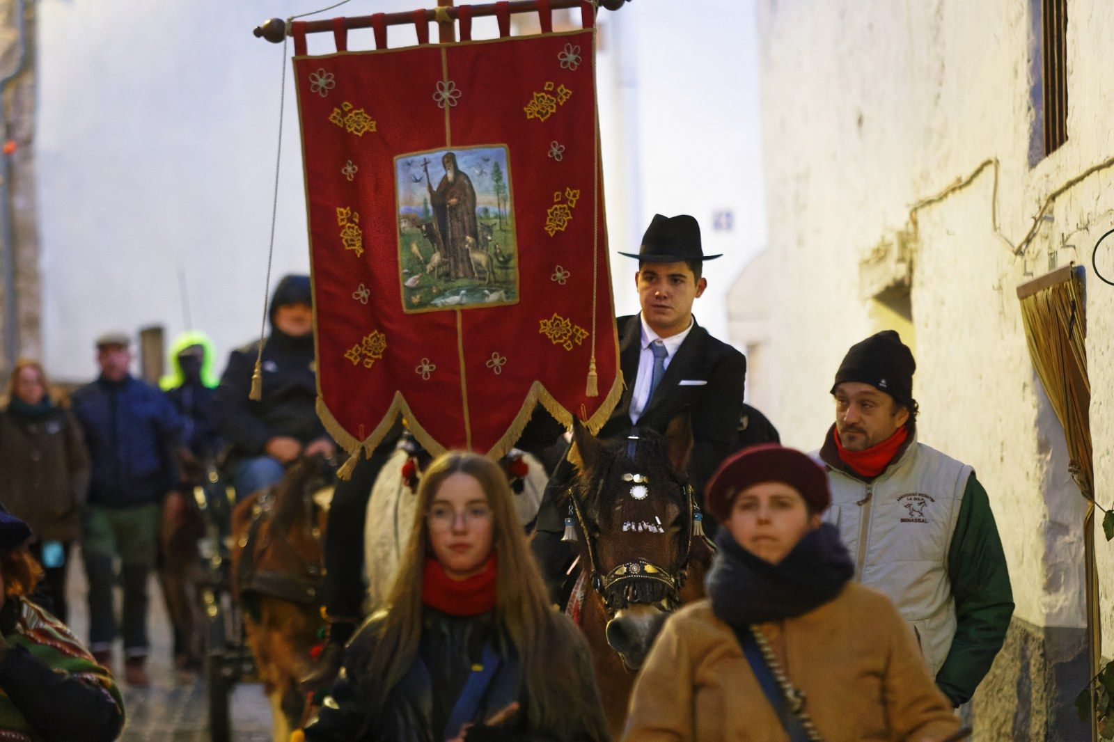 Las imágenes del remate de Sant Antoni en Portell