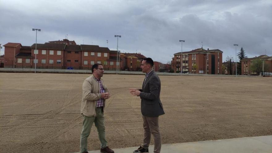 El nuevo campo de fútbol de La Rosaleda de Benavente estará listo en junio