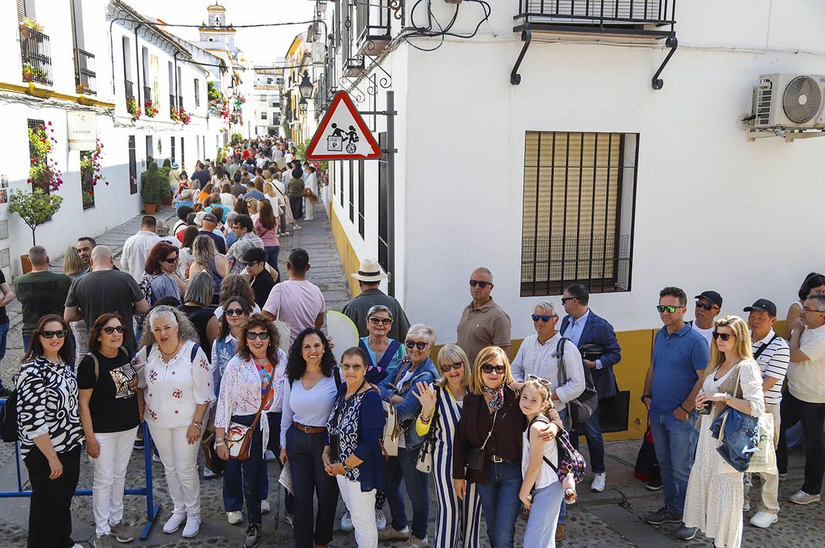 Colas en San Basilio 44