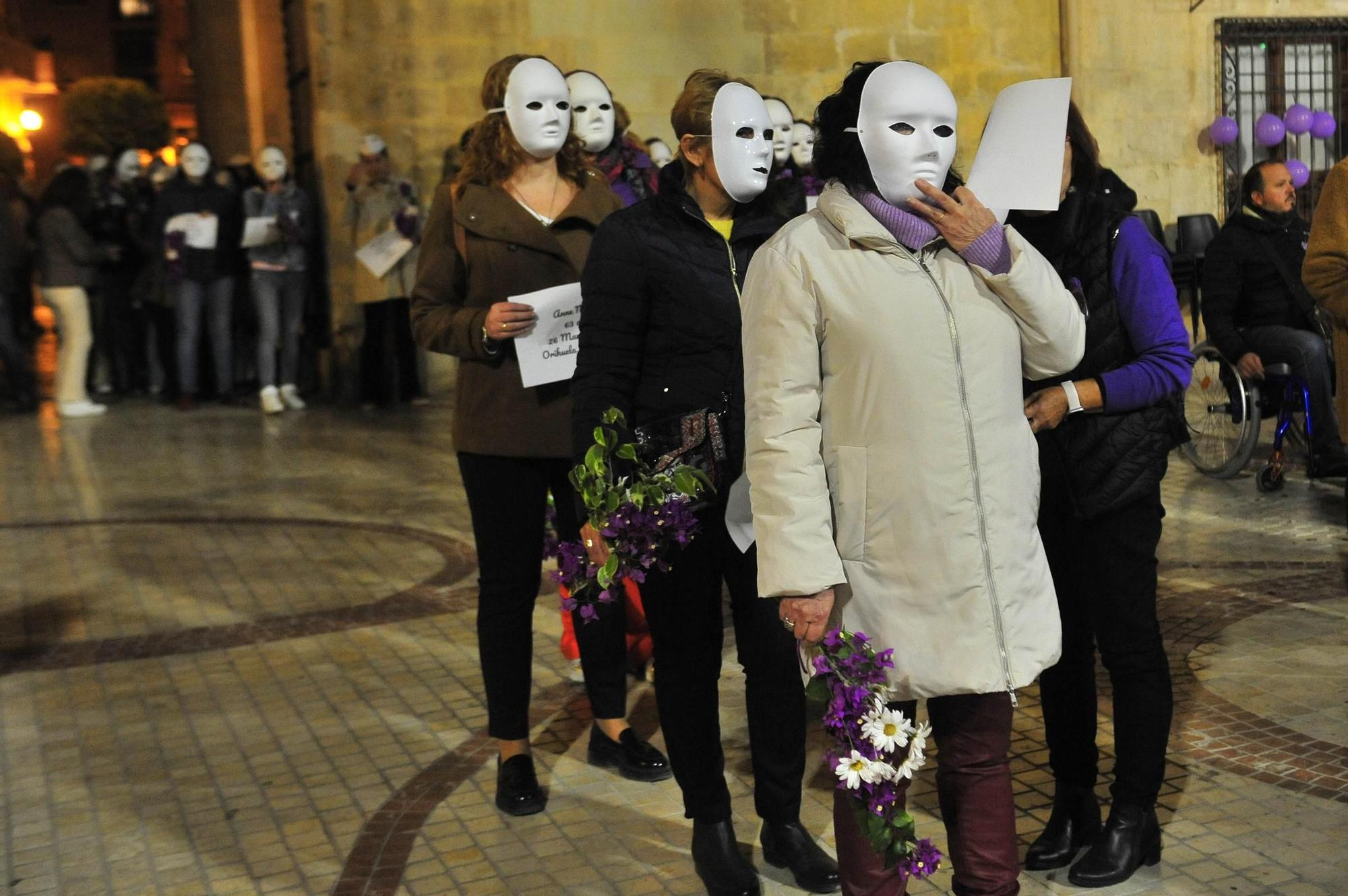 Manifestación por el 25N en Elche