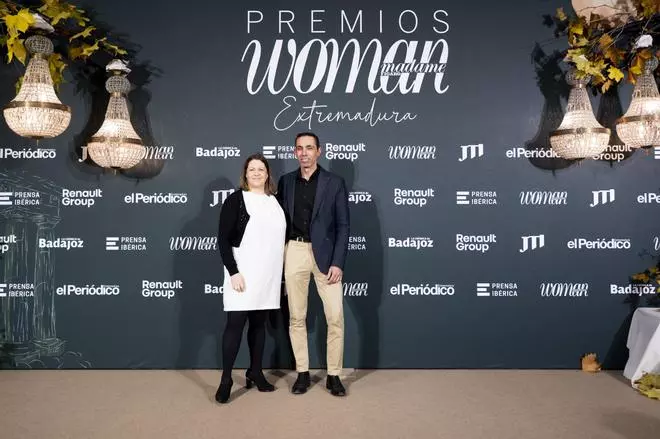 Fotogalería | Alfombra roja y glamour: Los mejores 'looks' de la noche en los Premios Woman Extremadura l