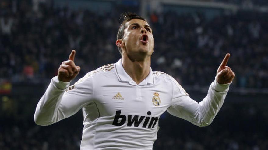 Ronaldo celebra un gol.