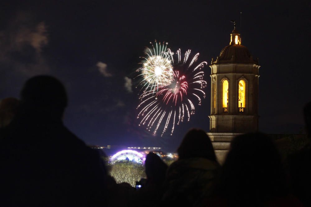 Focs artificials per tancar les Fires de Girona