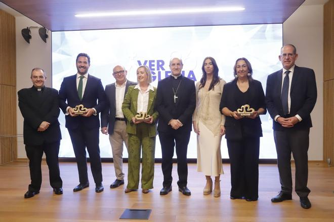 Pan El Vacar, Ximénez Group y Transco recogen su premio a Entidades con Corazón de Cáritas