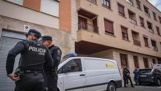 Detenido un menor de 17 años como presunto asesino de su madre adoptiva en Badajoz