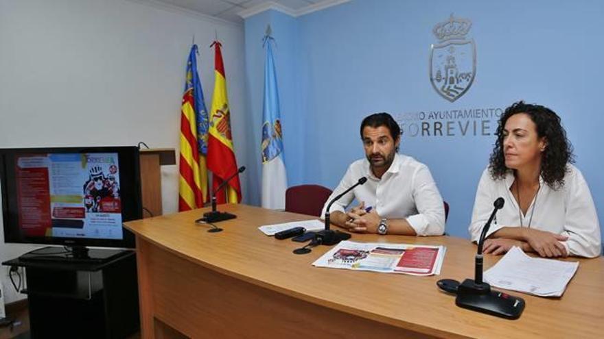 Dolón y Martínez, ayer, en la presentación de los actos.