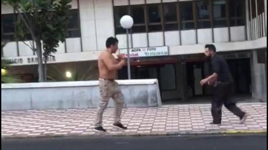 Brutal pelea cara a cara en las calles de Las Palmas