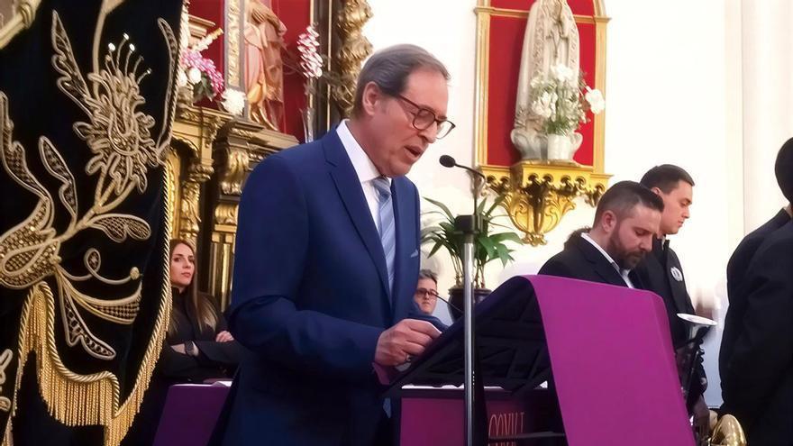 Música de palio y baile flamenco en el pórtico a la Semana Santa de Monesterio con el pregón de Rafael Salcedo