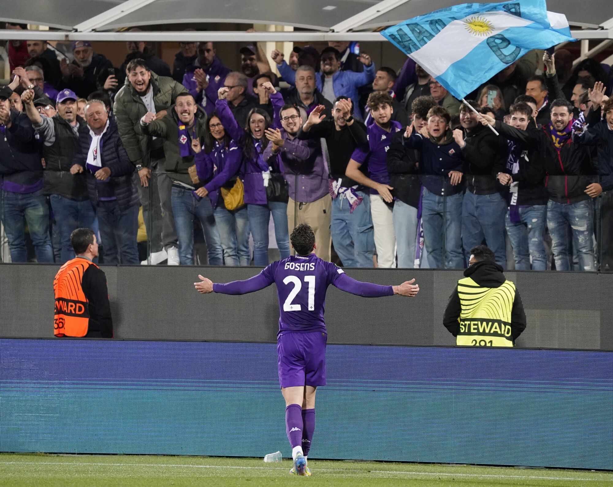 Fiorentina’s Robin Gosens celebrates after scoring the goal of 2-1 during the UEFA Conference League soccer match between Fiorentina and Betis at Artemio Franchi stadium in Florence, Italy - Thursday, May 08, 2025. (Photo by Marco Bucco/LaPresse )