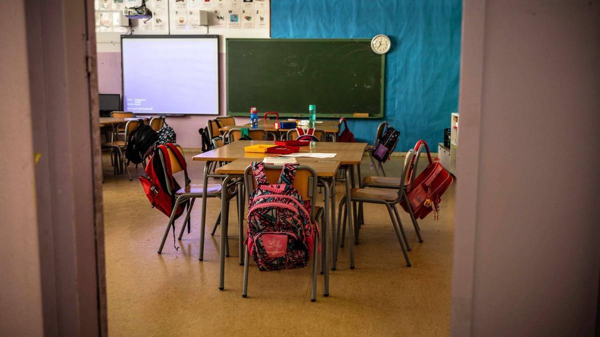 Aula de una escuela de L'Hospitalet de Llobregat, el primer día de curso.