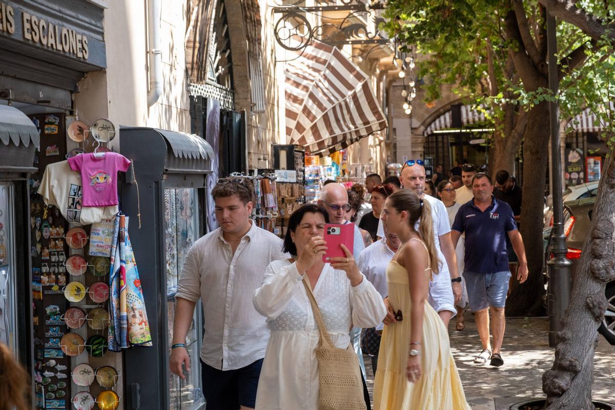 El centro de Palma, lleno de turistas