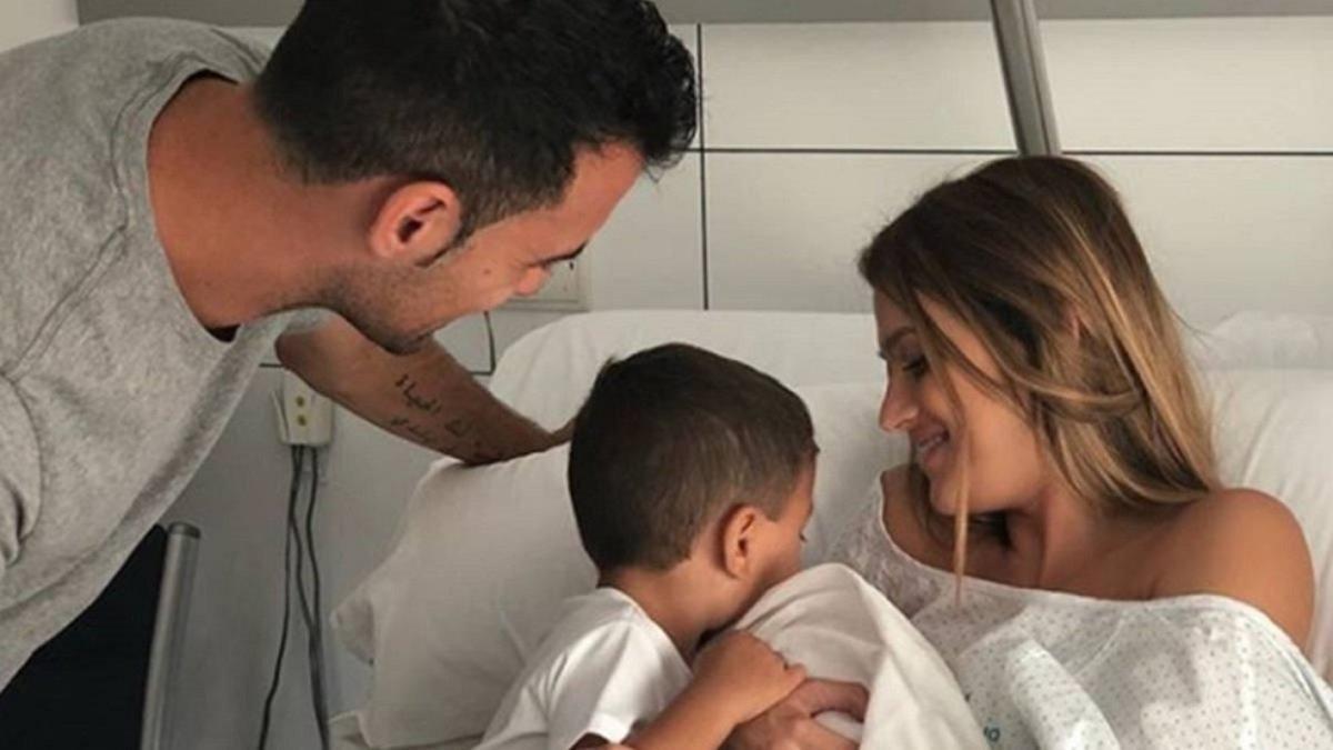 Elena Galera y Sergio Busquets felicitan a su hijo Levi por su aniversario | Diario AS