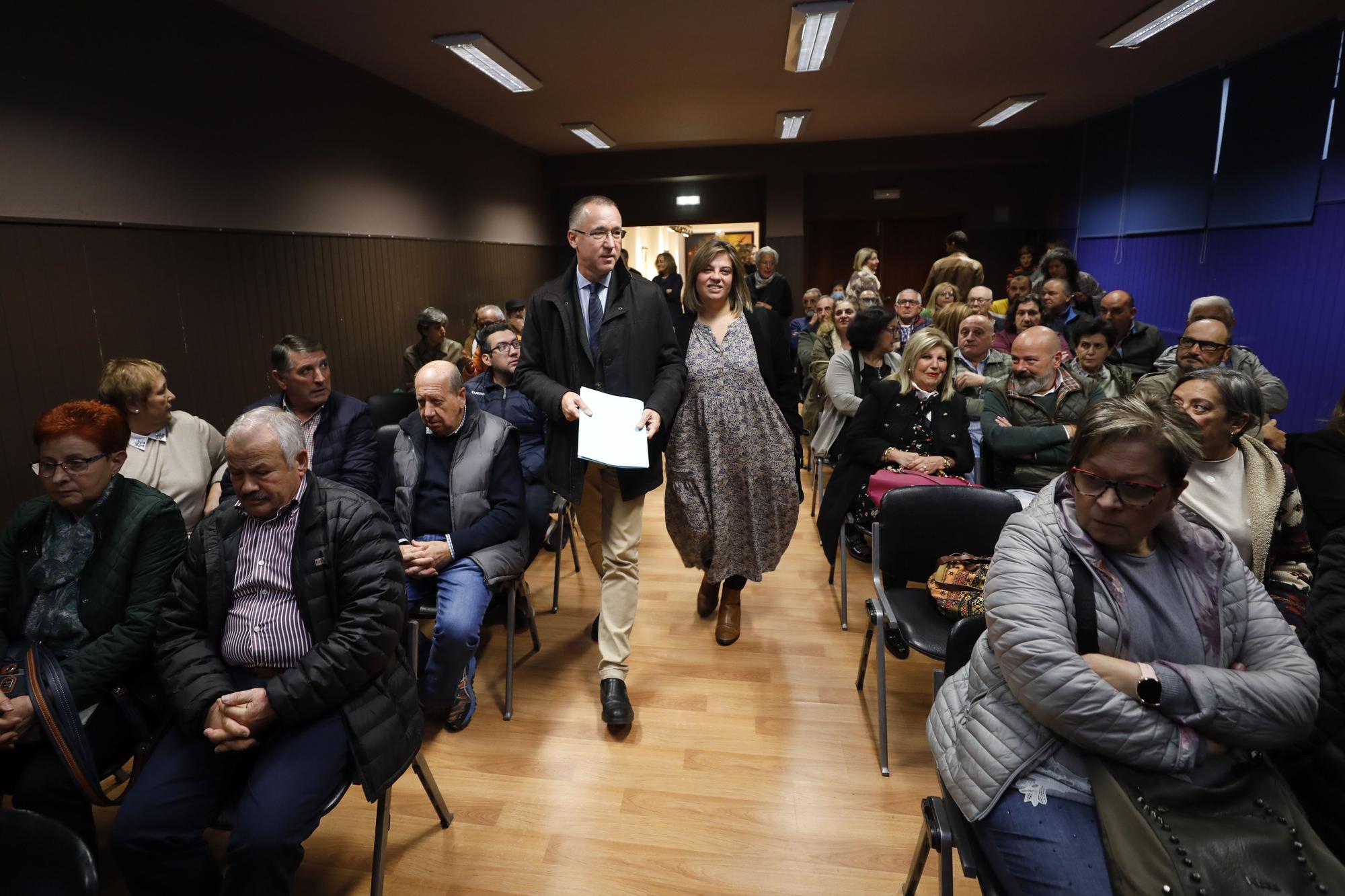 La presentación del centro de Salud de Lena, en imágenes.