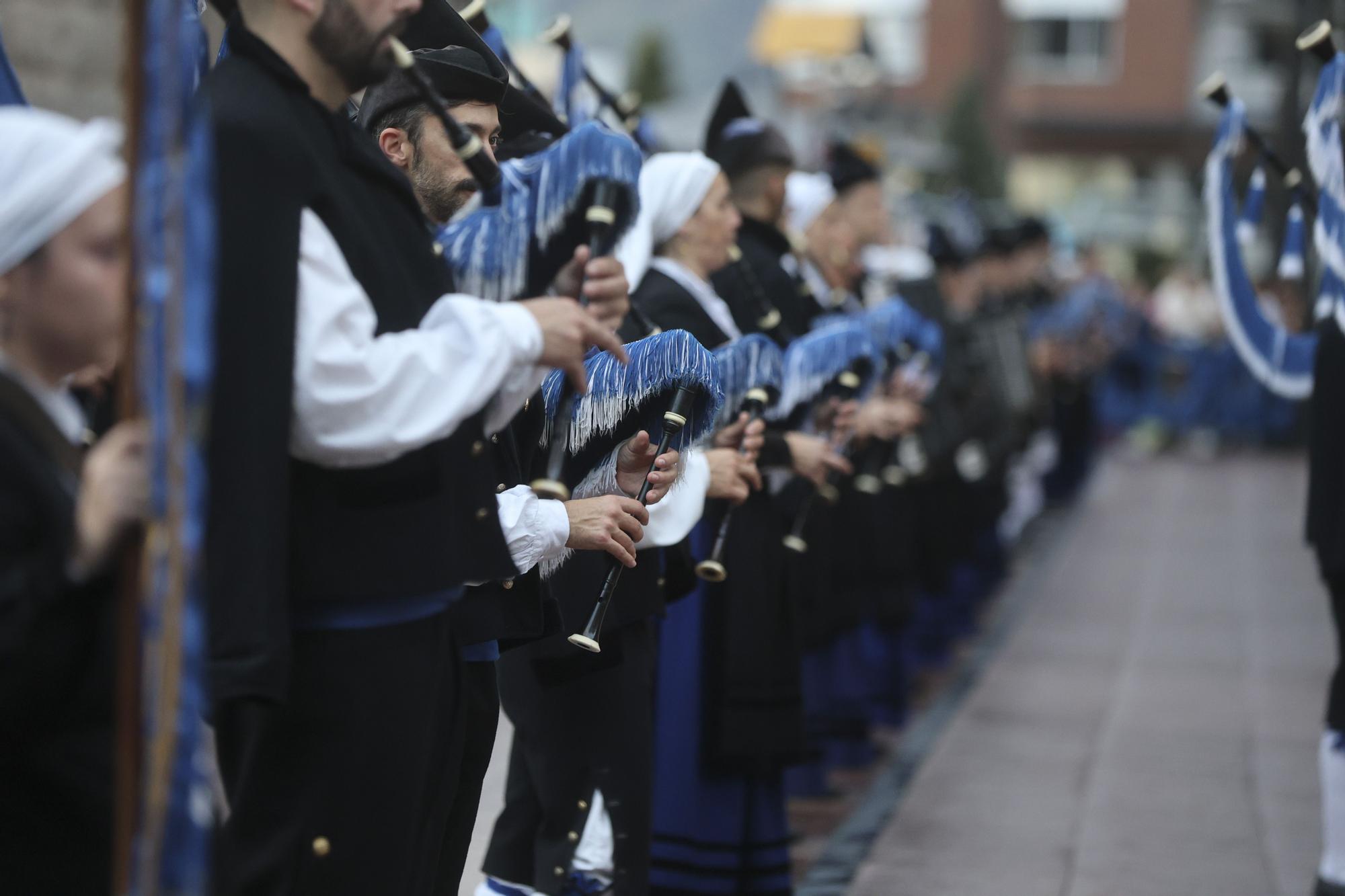 En imágenes: así fue la esperada llegada de los Reyes a Oviedo