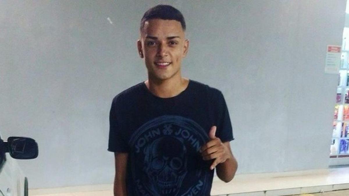Terrible asesinato en Brasil de un futbolista de 21 años