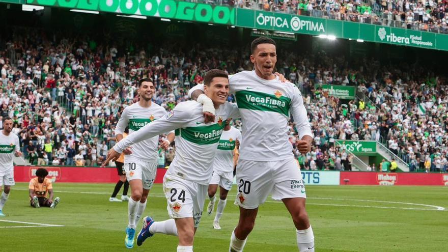 Crónica del Elche-Valencia | Febas y Cepeda deciden el derbi