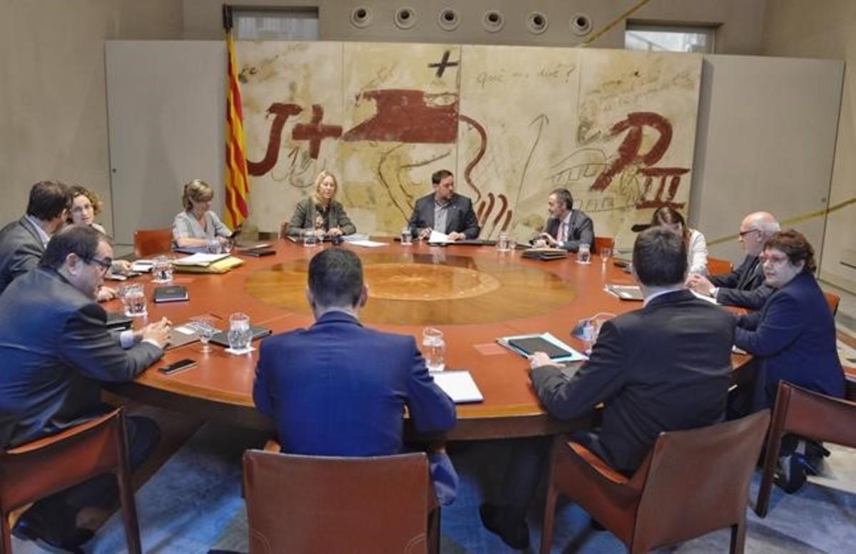 abertran35948105 reunio govern junqueras foto ferran sendra161018104730 abertran35948105 reunio govern junqueras foto ferran sendra161018104730
