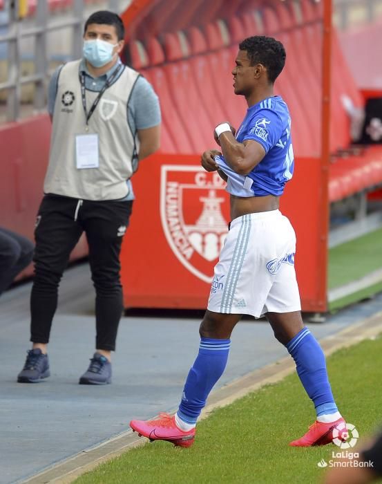 Fútbol: Así ha sido el Numancia-Real Oviedo