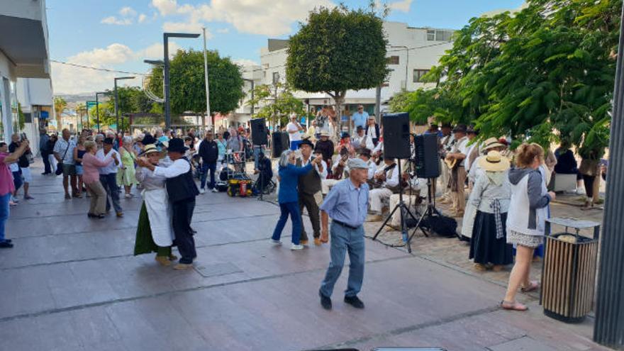 Música de la tierra para los cruceristas