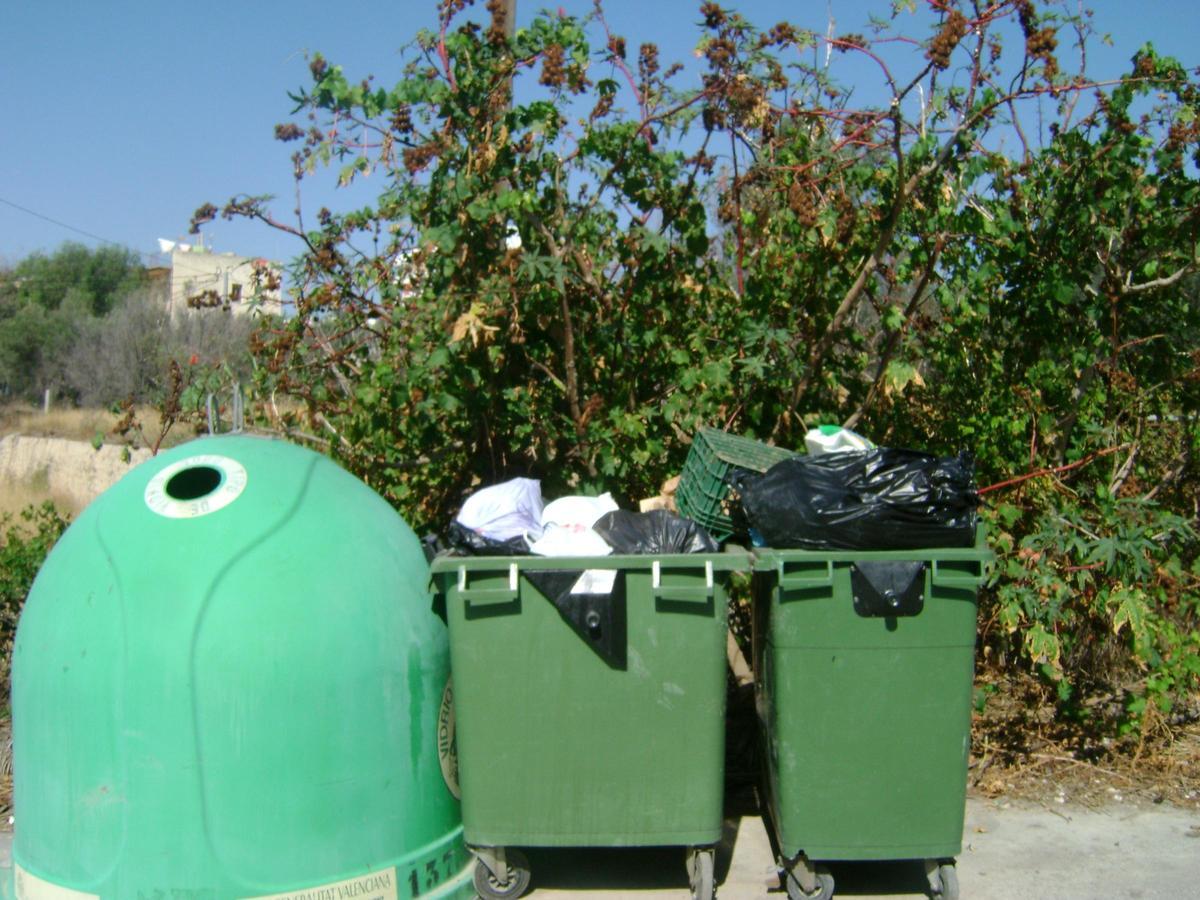 Los socialistas tildan de "injusto" el modelo de tasa de basuras.