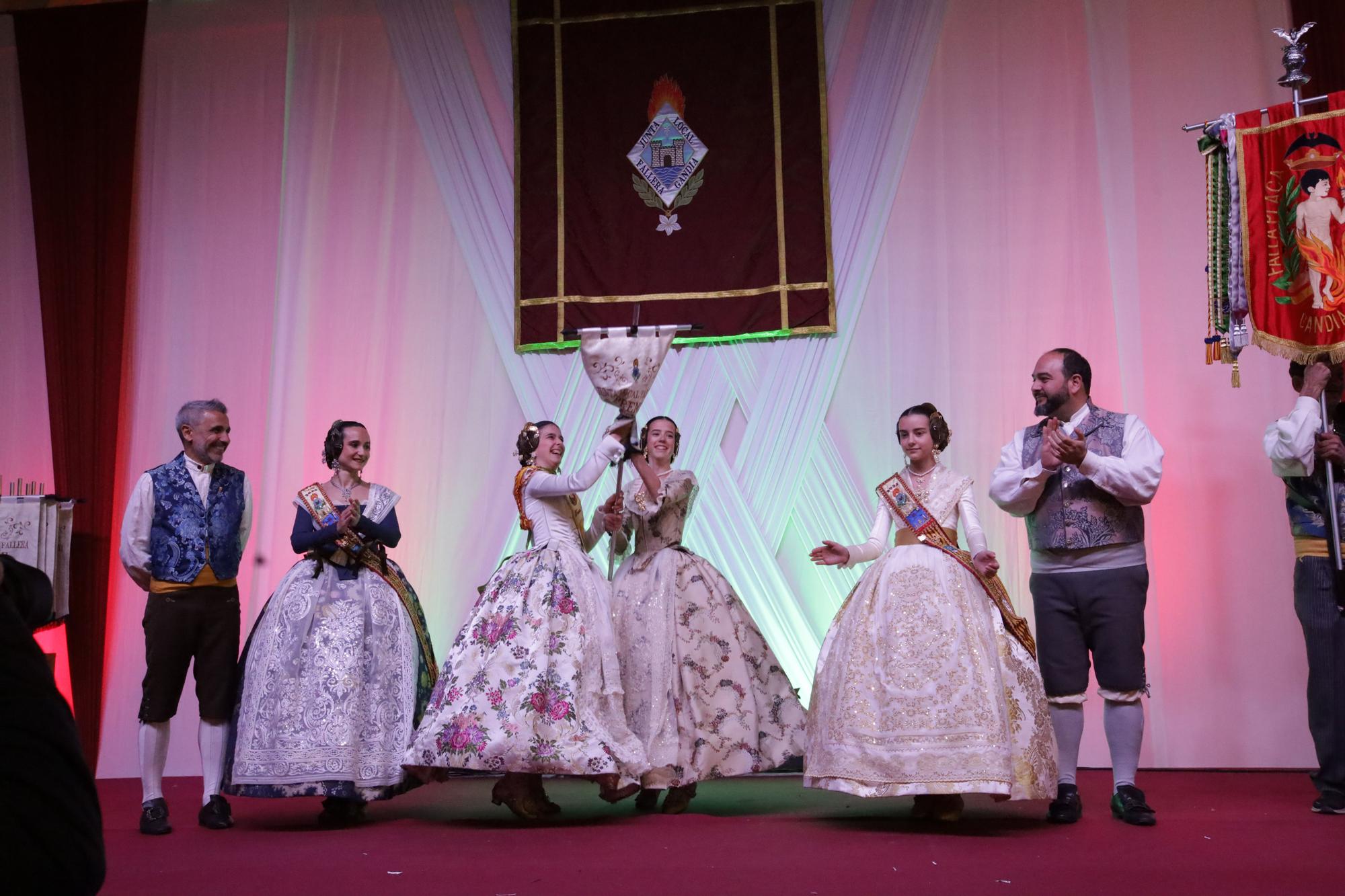 Todas las fotos de la entrega de premios falleros de Gandia