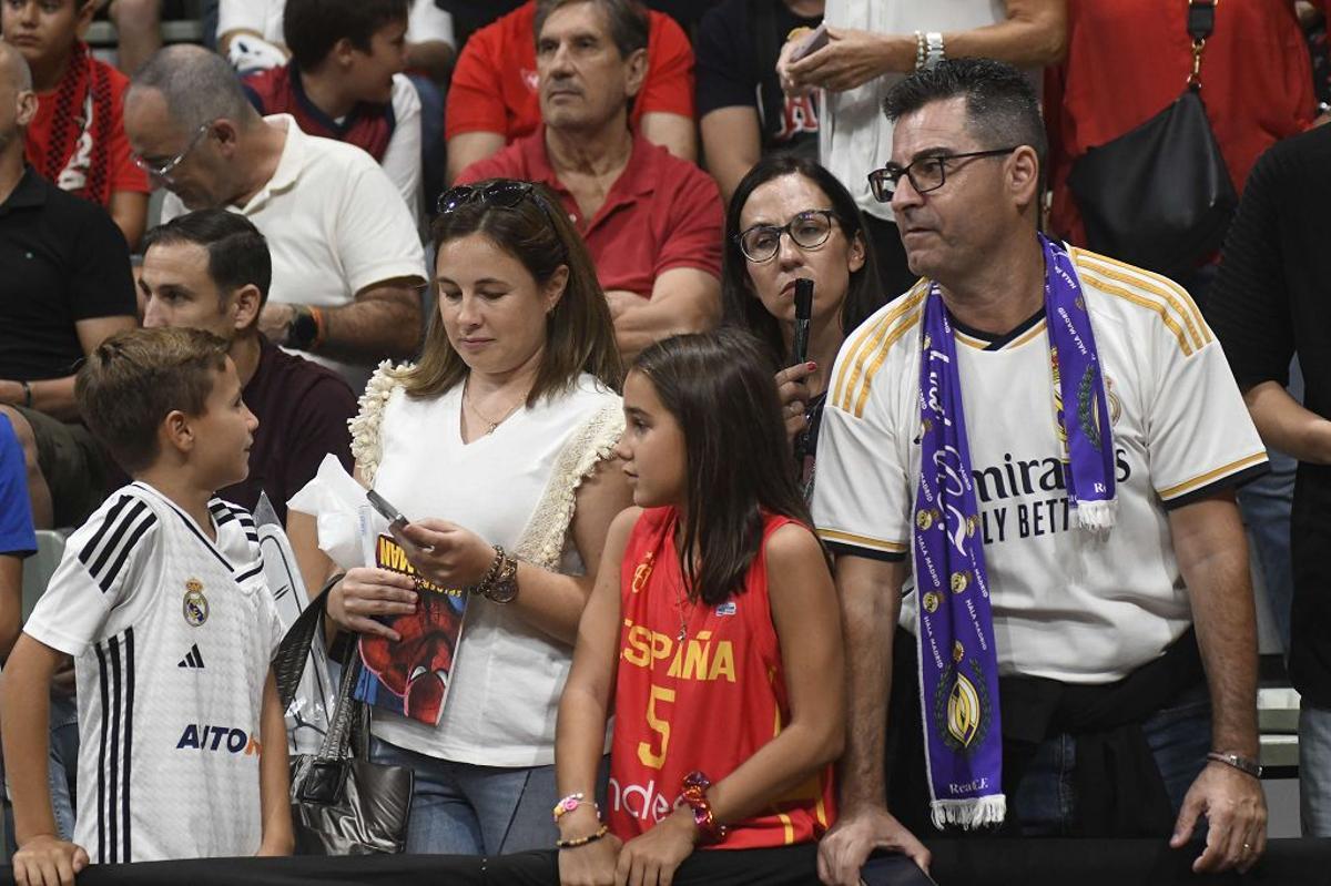 Todas las imágenes del Real Madrid - Barcelona en la Supercopa de Murcia