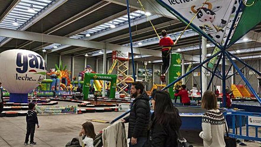 Actividades relacionadas con el programa de Navidad (Muévete, Etnográfico y Navipark), dedicadas a los más pequeños.