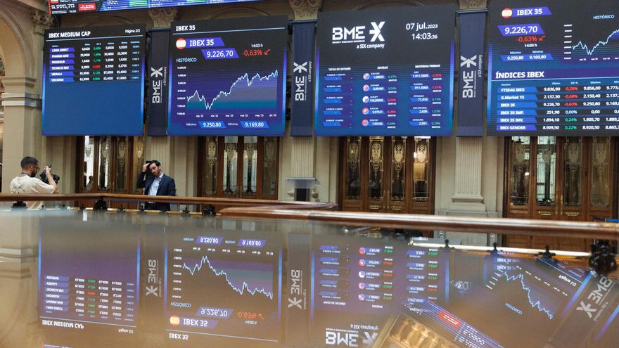 Sabadell y BBVA lideran las subidas y catapultan al Ibex a su mejor nivel en 17 años, ajeno a la ofensiva comercial de EEUU