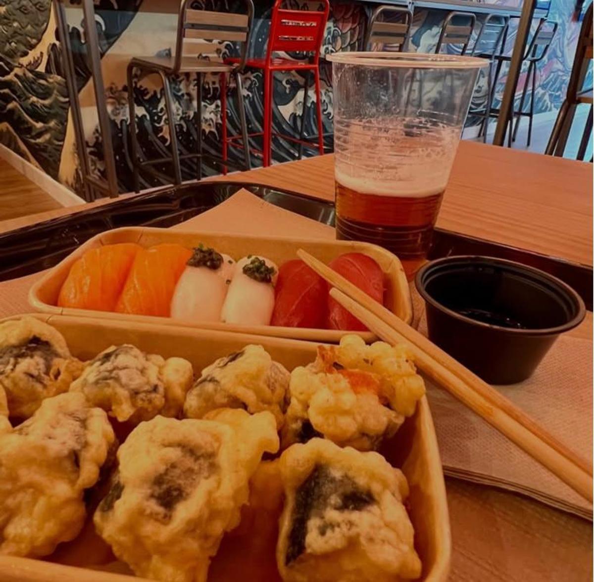 Imagen compartida en redes sociales en el primer día de apertura del nuevo restaurante de Onakasita.