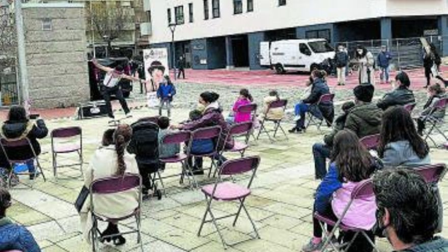 Espectáculo infantil en Tabacos. // L. O.