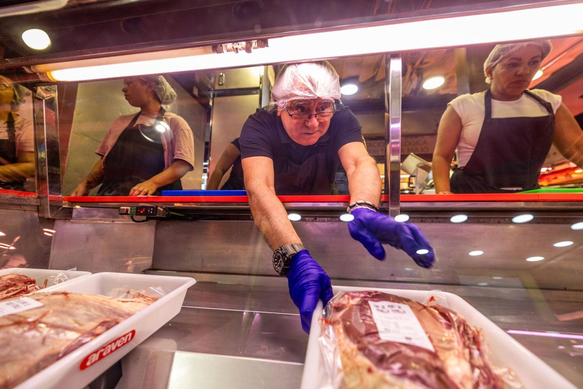 Els mercats de l’àrea de Barcelona busquen relleu generacional per assegurar la seva supervivència Els mercats de l’àrea de Barcelona busquen relleu generacional per assegurar la seva supervivència