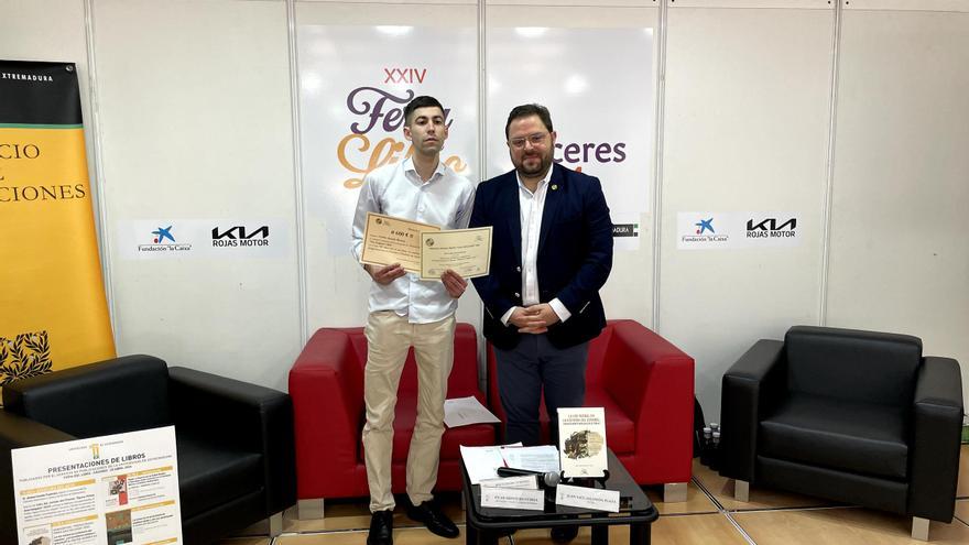 La Universidad de Extremadura presenta 7 obras en la feria del libro