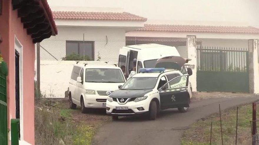 El asesino de Tenerife llevó a su familia a la cueva con la excusa de que tenía regalos escondidos