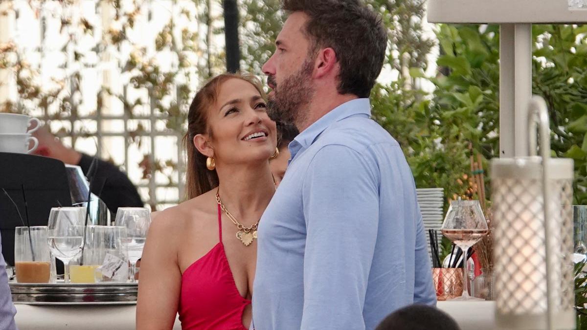 Jennifer Lopez presume de abdominales por Italia en su segunda luna de miel con Ben Affleck