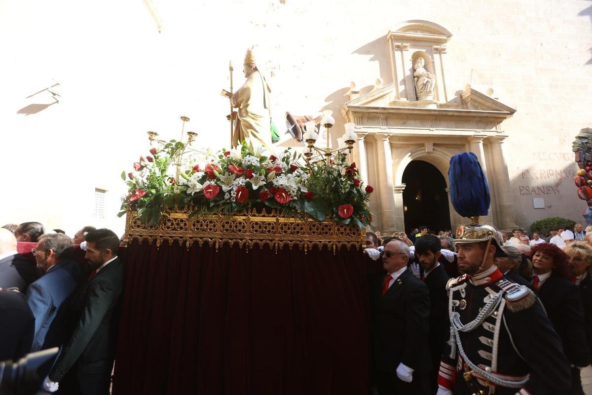 Procesión en Alicante en honor a su patrón, San Nicolás