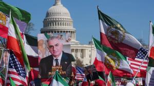 La dissidència iraniana lamenta des de l’exili les conseqüències de la guerra