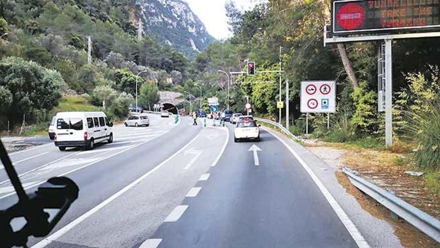 Retenciones por una avería en el túnel de Sóller