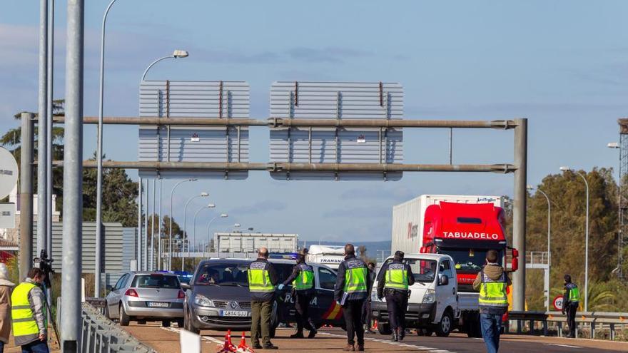 Controles en todos los pasos fronterizos españoles