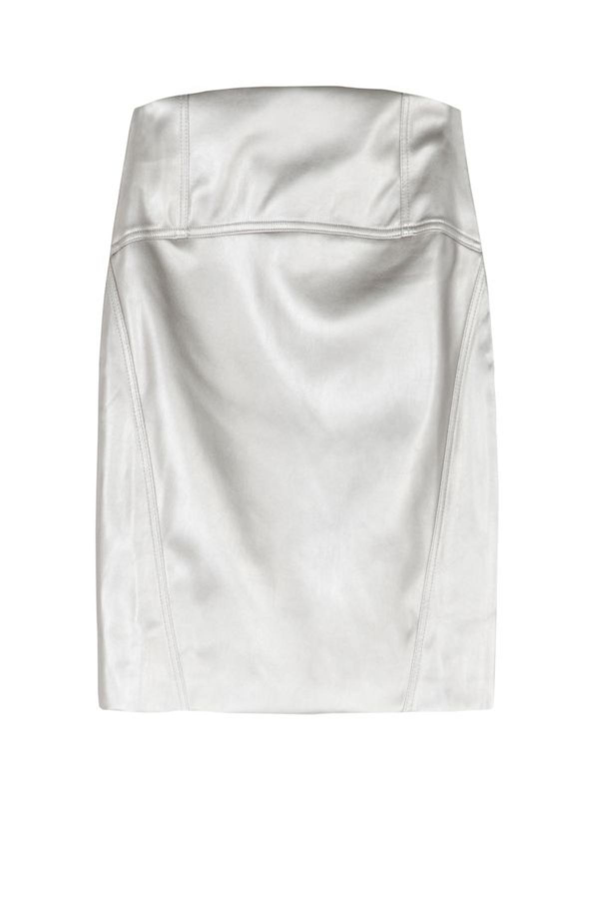 Tendencia Silver: minifalda
