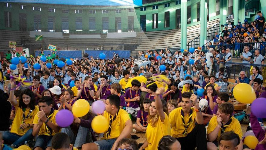 Un momento del XII Festival de la Canción Scout de Canarias, que tuvo lugar en el Pancho Camurria de Santa Cruz.