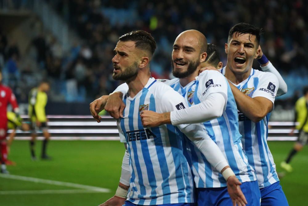 Partido del Málaga CF y el Tenerife en La Rosaleda.